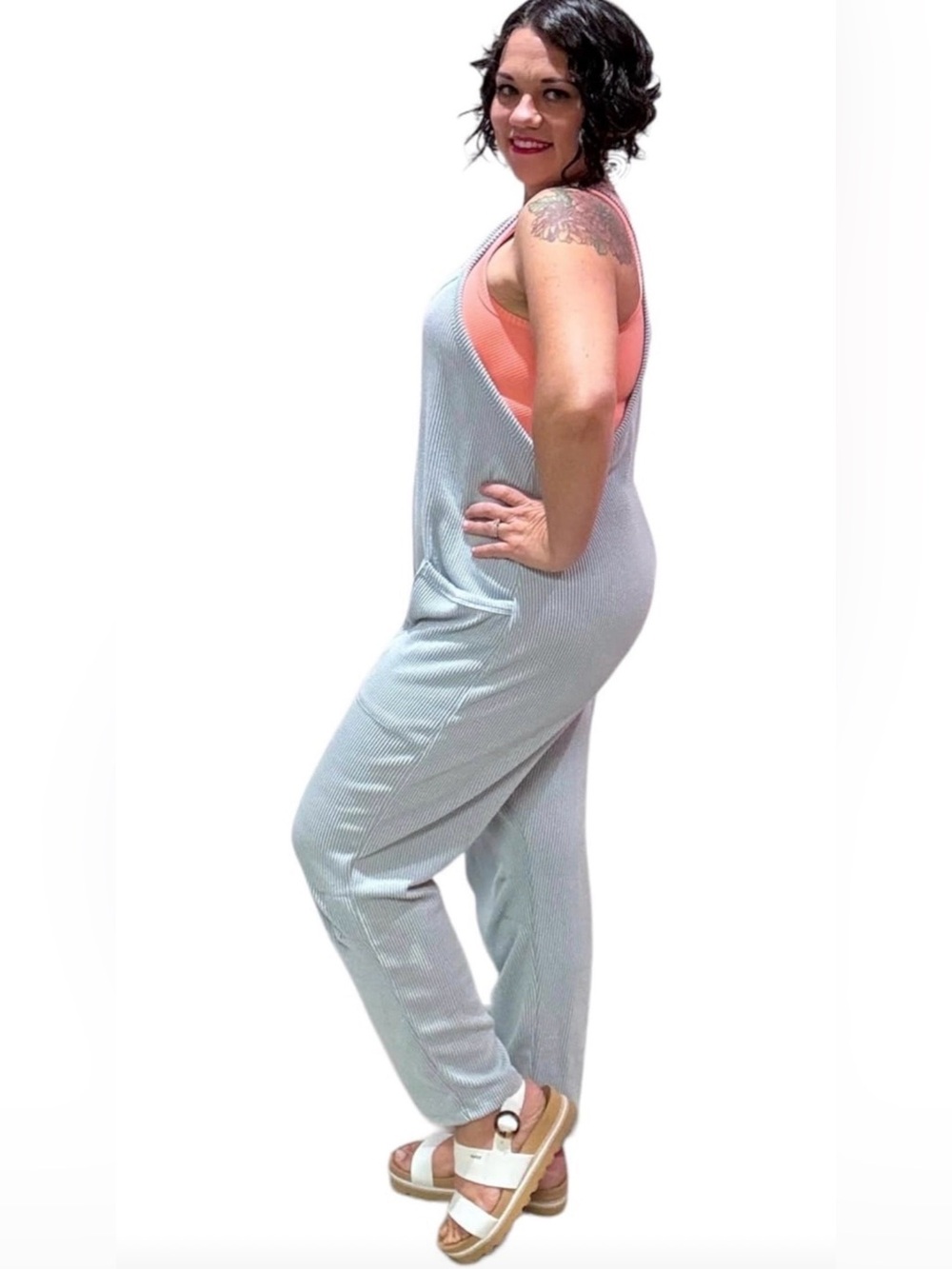 Wave Ribbed Sleeveless Jumpsuit with Pockets - Picture 2 of 2